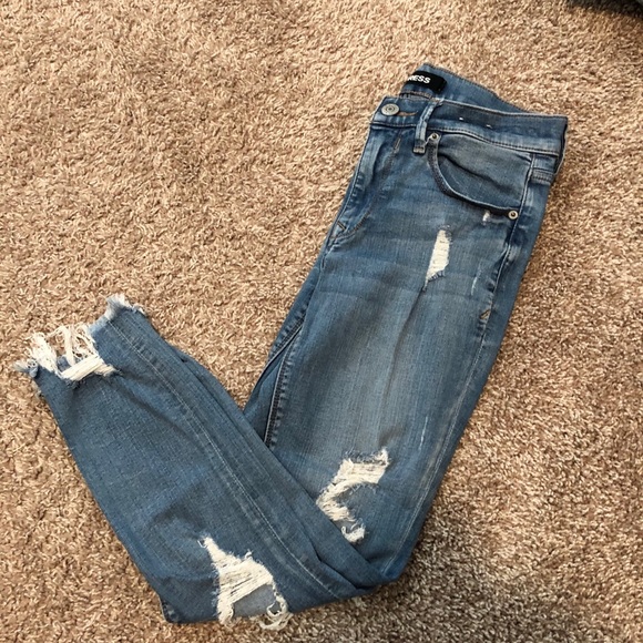 size 4 ripped skinny jeans